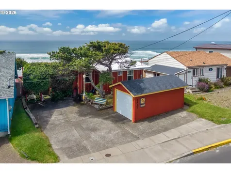 1923 NW Harbor Avenue Lincoln City OR 97367