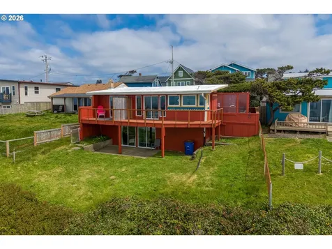 1923 NW Harbor Avenue Lincoln City OR 97367