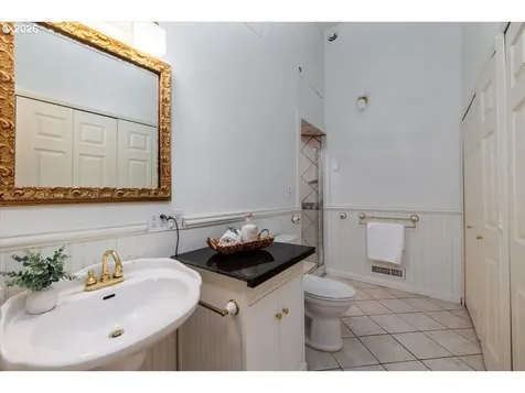 12222 NW Laidlaw Road Portland OR 97229