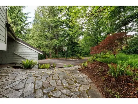 12222 NW Laidlaw Road Portland OR 97229