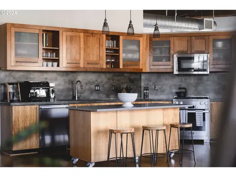 1420 NW Lovejoy Street Portland OR 97209