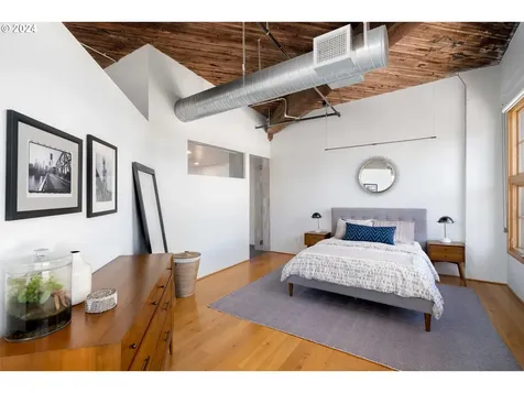 1420 NW Lovejoy Street Portland OR 97209