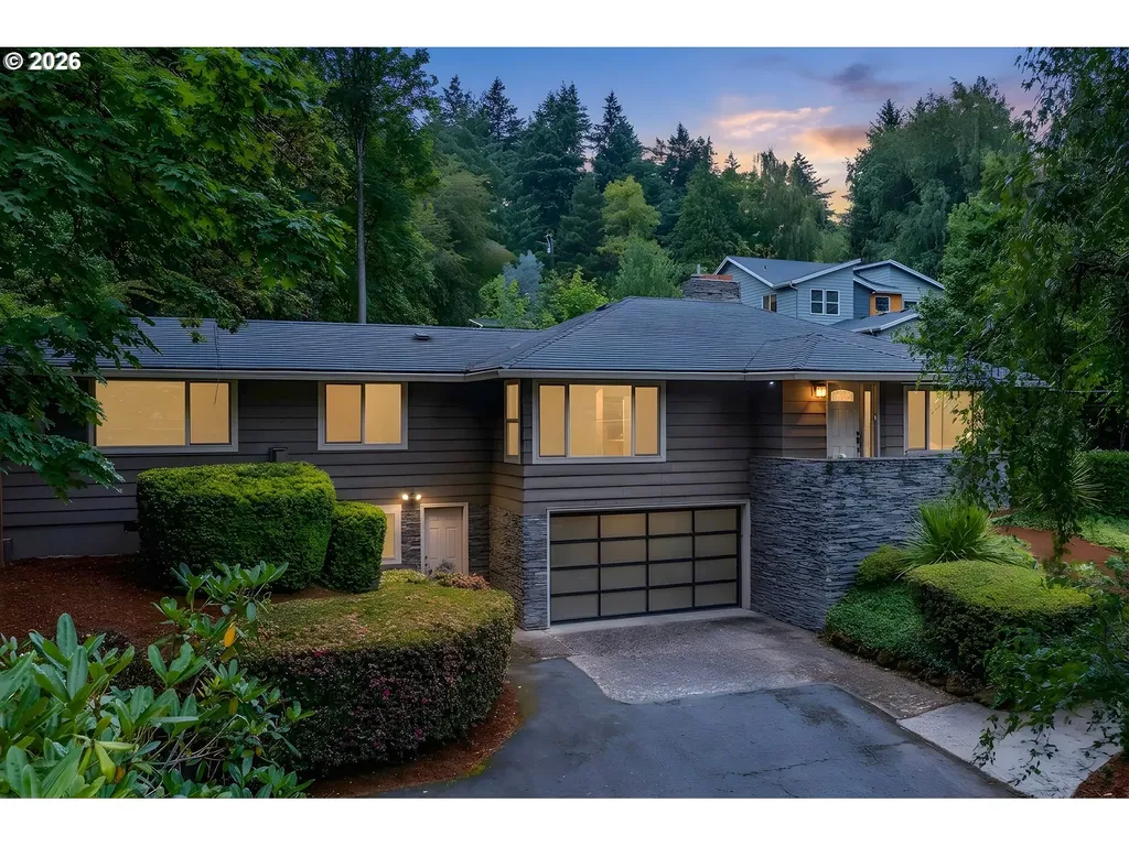 9940 SW Terwilliger Boulevard Portland OR 97219