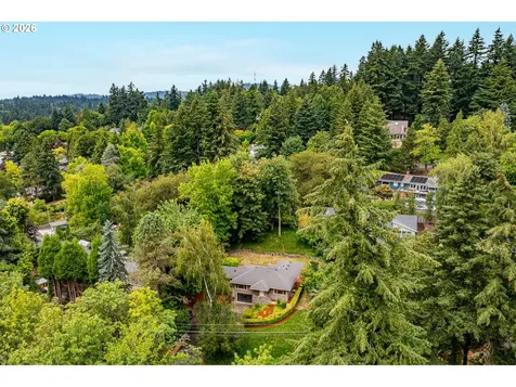 9940 SW Terwilliger Boulevard Portland OR 97219