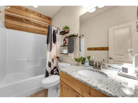 3182 44th Street Washougal WA 98671