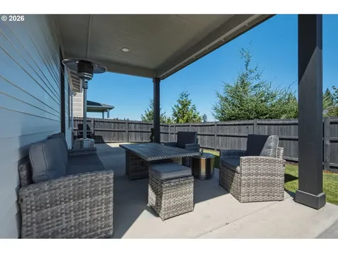 207 W Laurel Street Washougal WA 98671