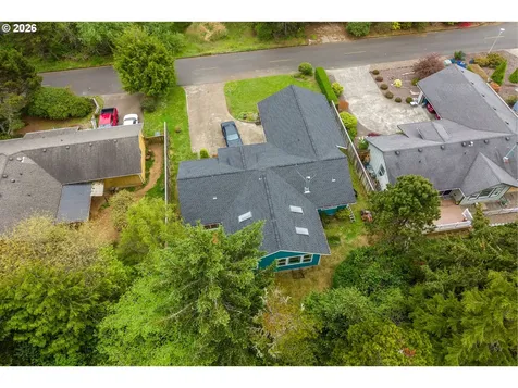 640 SW Kelsie Lane Waldport OR 97394