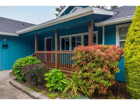 640 SW Kelsie Lane Waldport OR 97394
