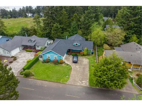 640 SW Kelsie Lane Waldport OR 97394