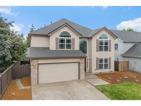 672 Merlot Avenue NE Keizer OR 97303