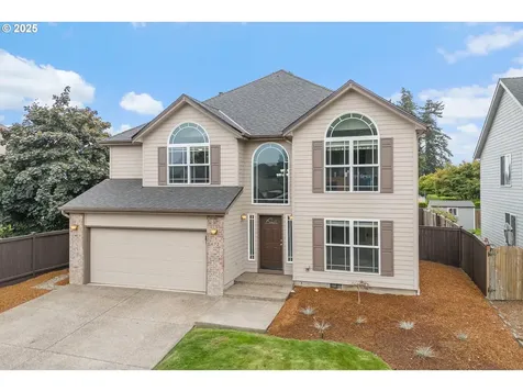 672 Merlot Avenue NE Keizer OR 97303