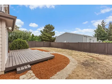 672 Merlot Avenue NE Keizer OR 97303