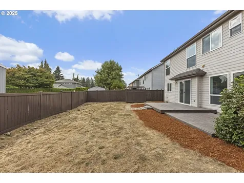 672 Merlot Avenue NE Keizer OR 97303