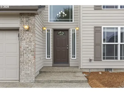 672 Merlot Avenue NE Keizer OR 97303