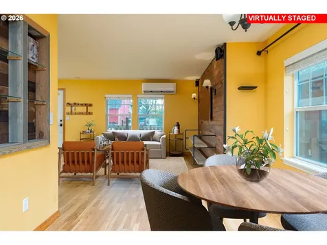 8265 N Fiske Avenue Portland OR 97203