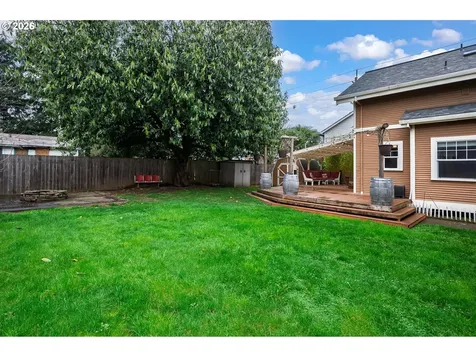 8265 N Fiske Avenue Portland OR 97203