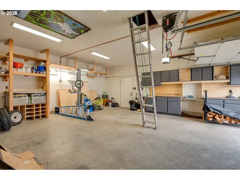 8265 N Fiske Avenue Portland OR 97203
