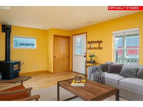 8265 N Fiske Avenue Portland OR 97203