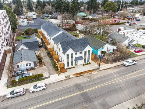 5869 NE Prescott Street Portland OR 97218