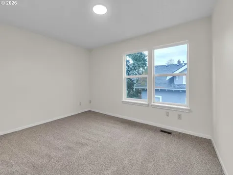 3862 SE Ivon Street Portland OR 97202