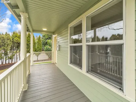 3862 SE Ivon Street Portland OR 97202