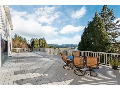 770 18th Avenue Coos Bay OR 97420