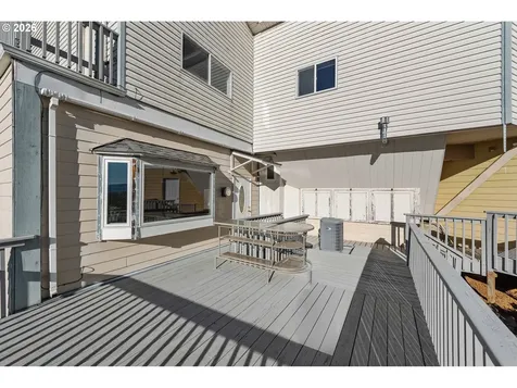 770 18th Avenue Coos Bay OR 97420