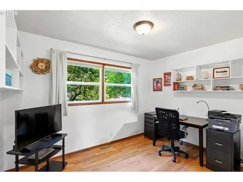 2418 NE 137th Avenue Portland OR 97230