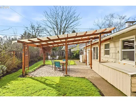 2418 NE 137th Avenue Portland OR 97230