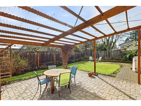 2418 NE 137th Avenue Portland OR 97230