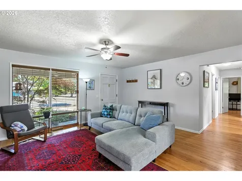 2418 NE 137th Avenue Portland OR 97230