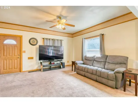 317 SW 14th Street Pendleton OR 97801