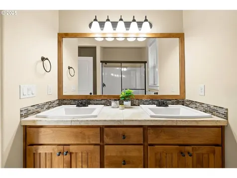 2298 SW 184th Terrace Beaverton OR 97003
