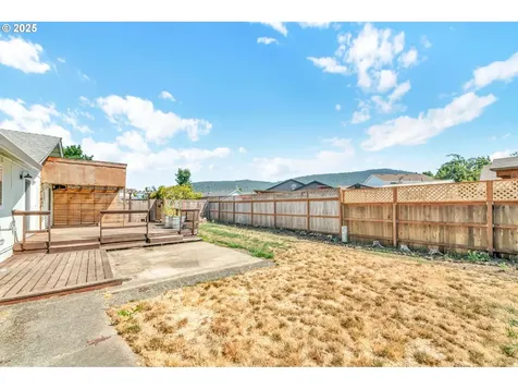 6781 F Street Springfield OR 97478