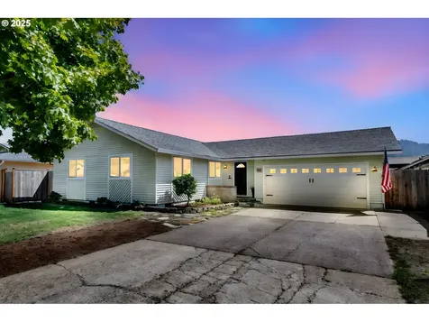 6781 F Street Springfield OR 97478