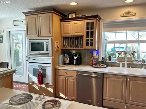 33174 Langmack Road Lebanon OR 97355