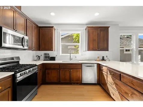 6227 N Wilbur Avenue Portland OR 97217