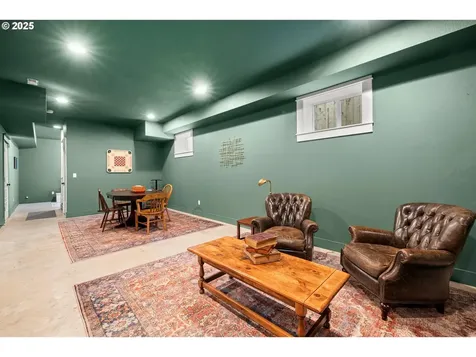 6227 N Wilbur Avenue Portland OR 97217