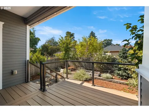 6227 N Wilbur Avenue Portland OR 97217