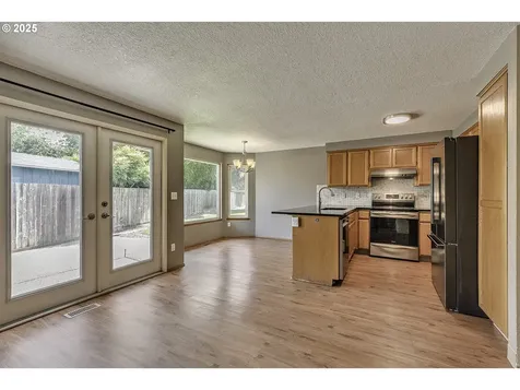 16541 NW Meadow Grass Court Beaverton OR 97006