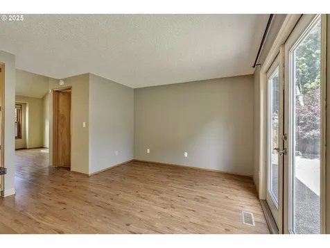 16541 NW Meadow Grass Court Beaverton OR 97006