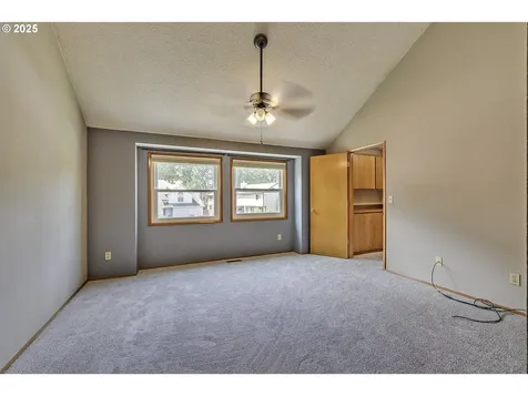 16541 NW Meadow Grass Court Beaverton OR 97006