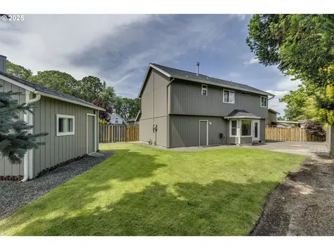 16541 NW Meadow Grass Court Beaverton OR 97006