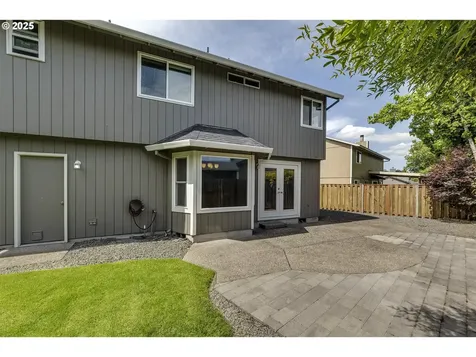 16541 NW Meadow Grass Court Beaverton OR 97006