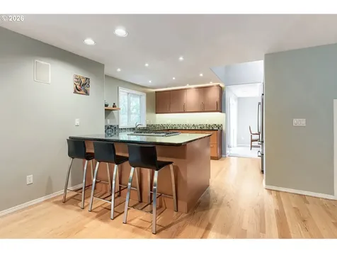 384 SE 58th Court Hillsboro OR 97123
