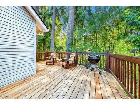384 SE 58th Court Hillsboro OR 97123