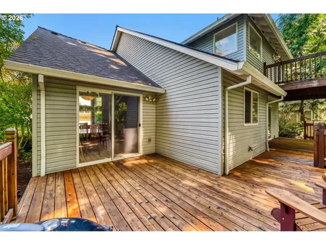 384 SE 58th Court Hillsboro OR 97123