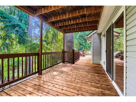 384 SE 58th Court Hillsboro OR 97123