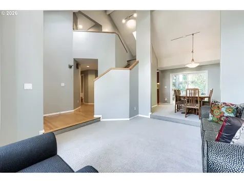 384 SE 58th Court Hillsboro OR 97123