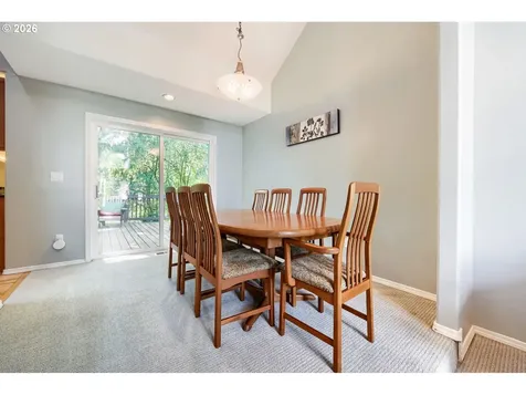 384 SE 58th Court Hillsboro OR 97123